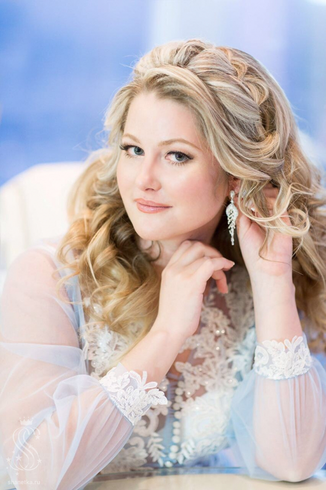 Будуарное платье из фатина White Blue фото 2